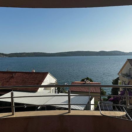 Apartman Lucia Trogir Eksteriør bilde
